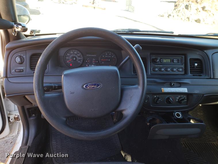 image for item AV9392 2009 Ford Crown Victoria Police Interceptor