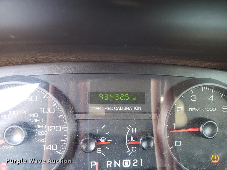 image for item AV9392 2009 Ford Crown Victoria Police Interceptor