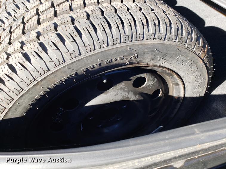 image for item AV9393 2011 Ford Crown Victoria Police Interceptor