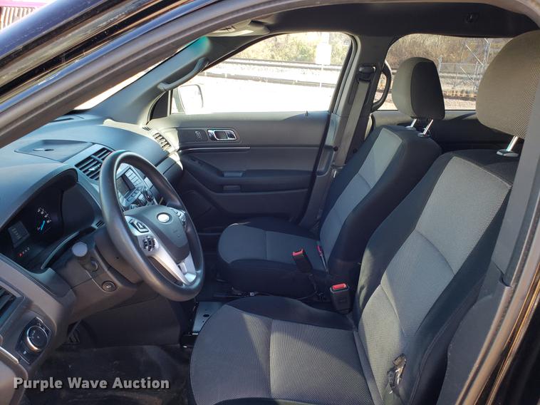 image for item AV9394 2014 Ford Explorer Police SUV