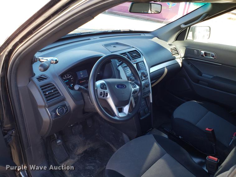 image for item AV9394 2014 Ford Explorer Police SUV