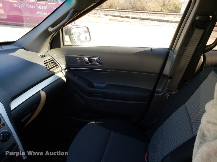 image for item AV9394 2014 Ford Explorer Police SUV