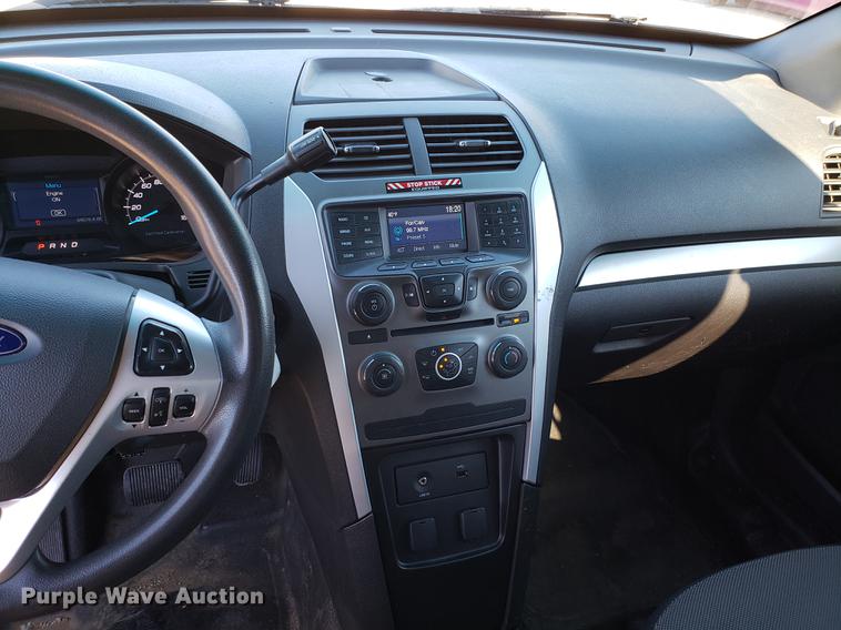 image for item AV9394 2014 Ford Explorer Police SUV