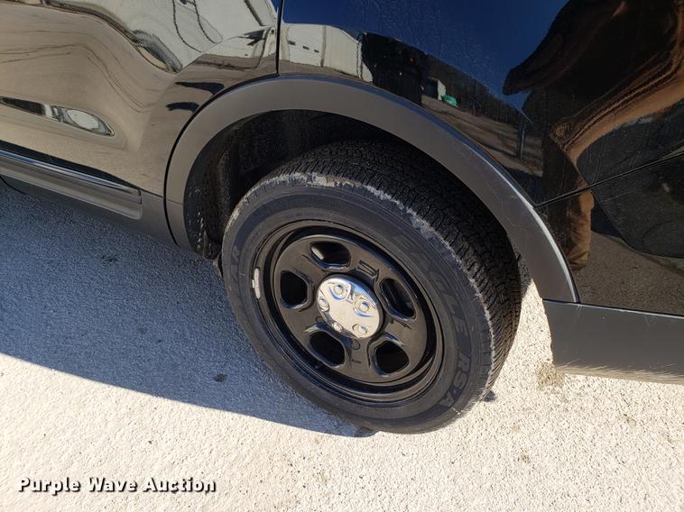 image for item AV9394 2014 Ford Explorer Police SUV