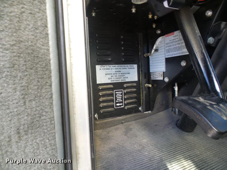 image for item DB2143 2000 Kenworth T800 scale certification truck