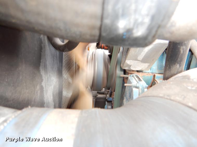 image for item DE0031 2003 International 7400 dump truck