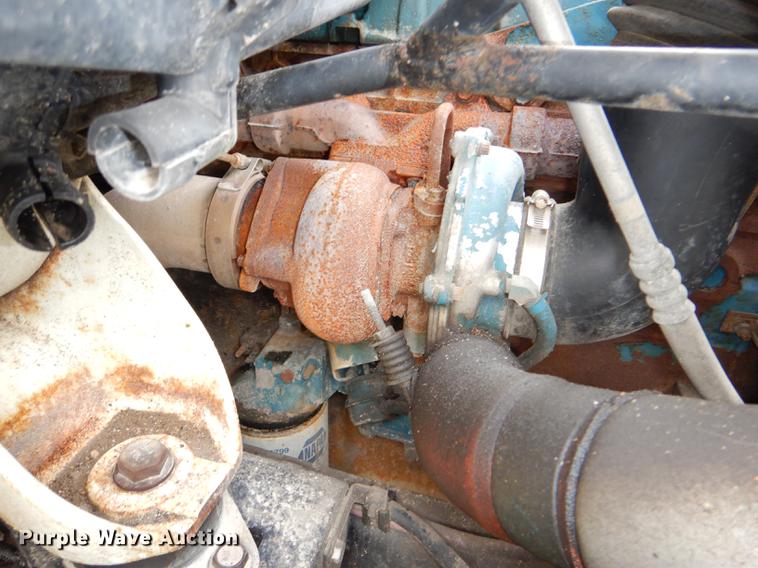 image for item DE0031 2003 International 7400 dump truck