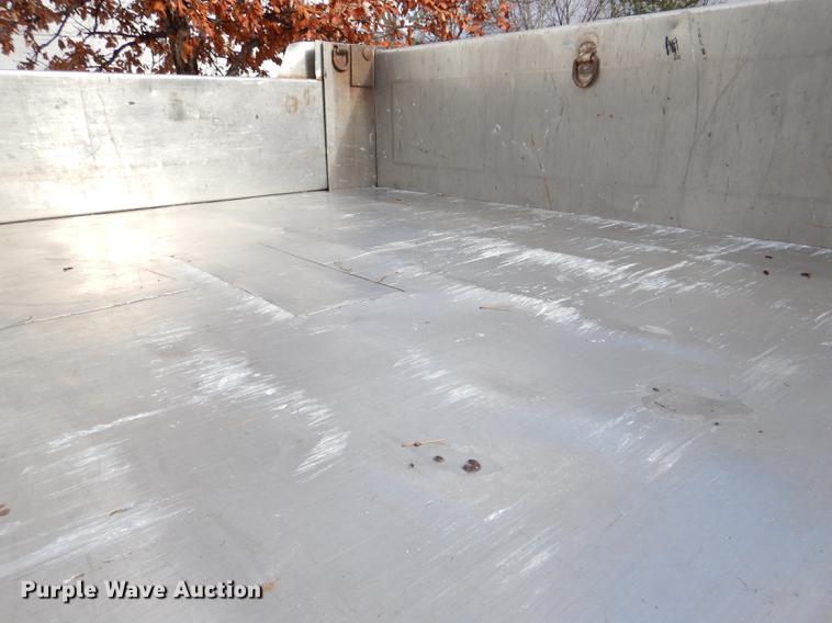 image for item DE0031 2003 International 7400 dump truck