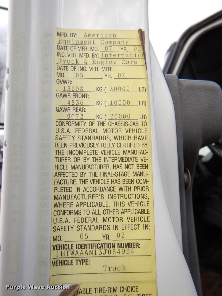 image for item DE0031 2003 International 7400 dump truck