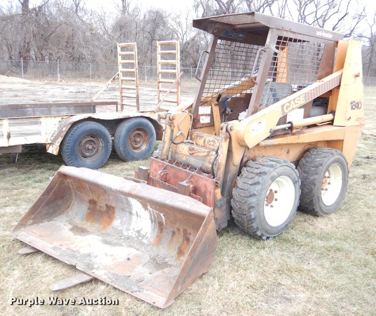image for item DE0037 1992 Case 1840 skid steer