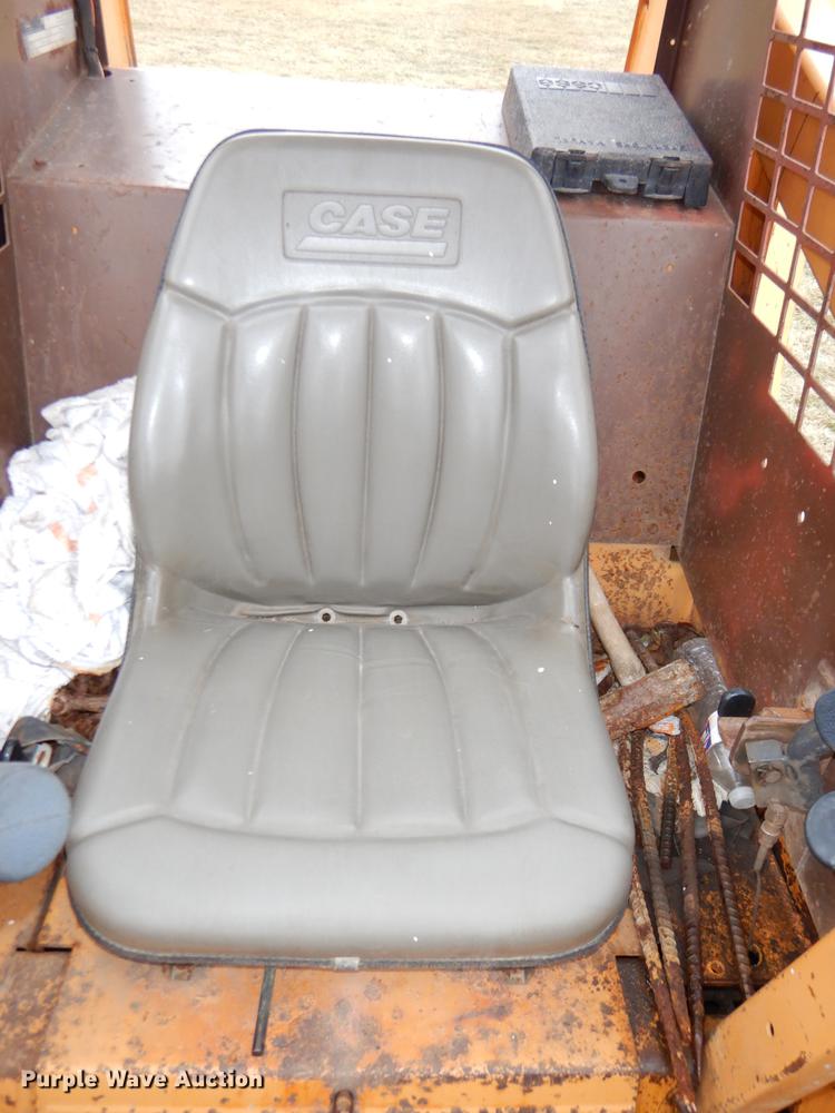 image for item DE0037 1992 Case 1840 skid steer