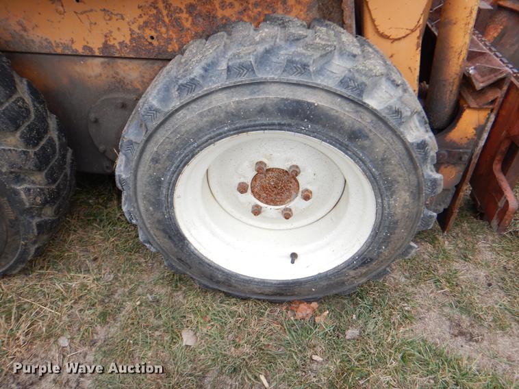 image for item DE0037 1992 Case 1840 skid steer