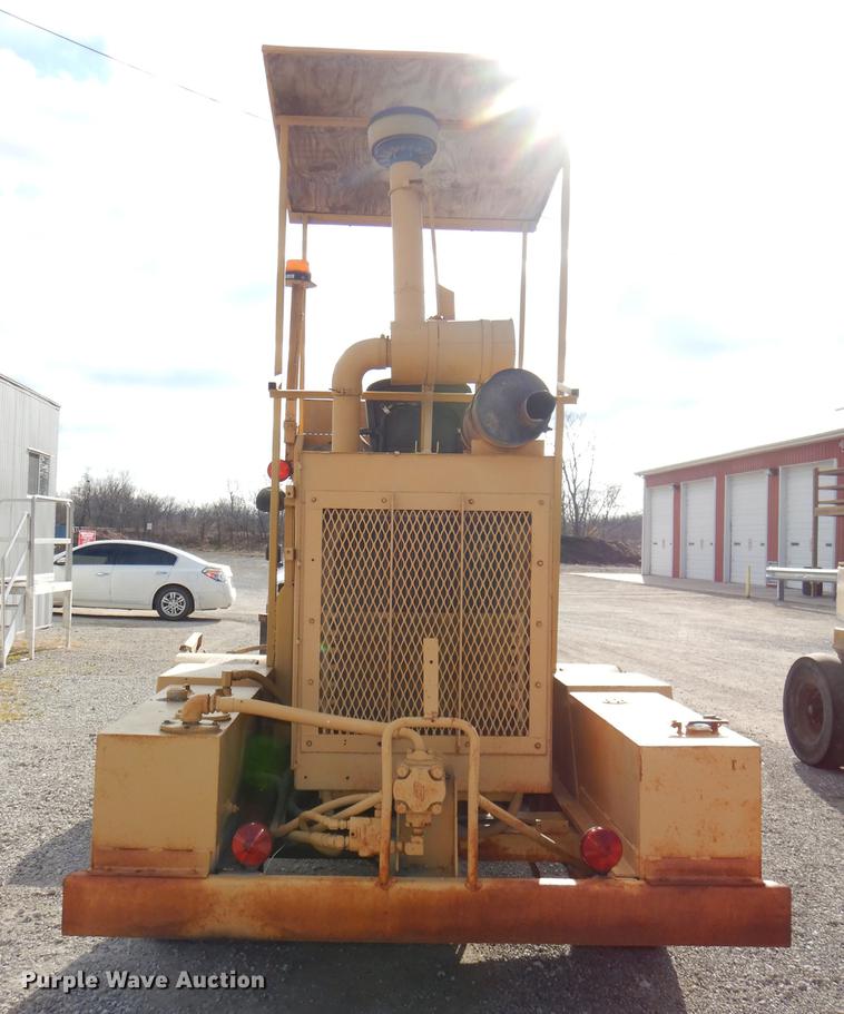 image for item DE0038 Ingram broom