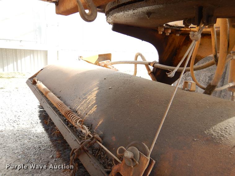 image for item DE0038 Ingram broom