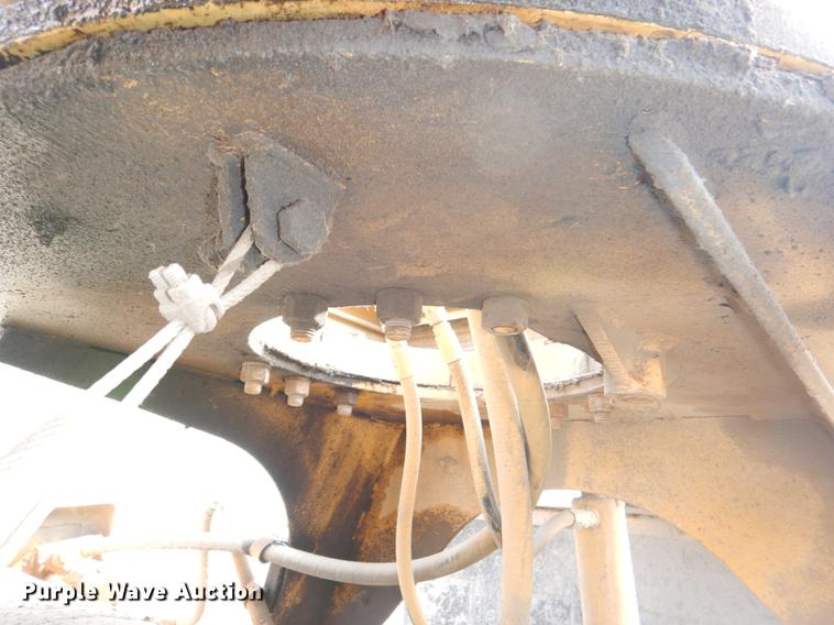 image for item DE0038 Ingram broom