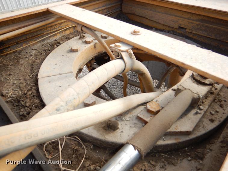 image for item DE0038 Ingram broom