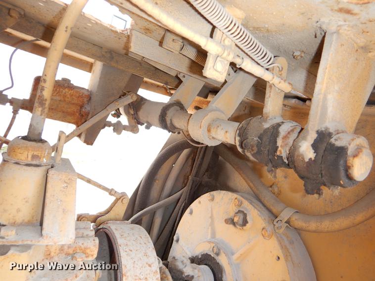 image for item DE0038 Ingram broom