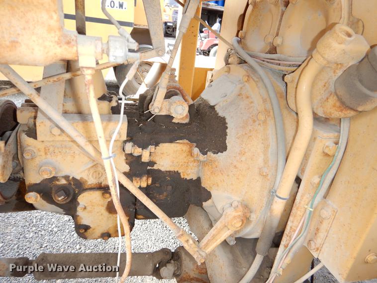 image for item DE0038 Ingram broom