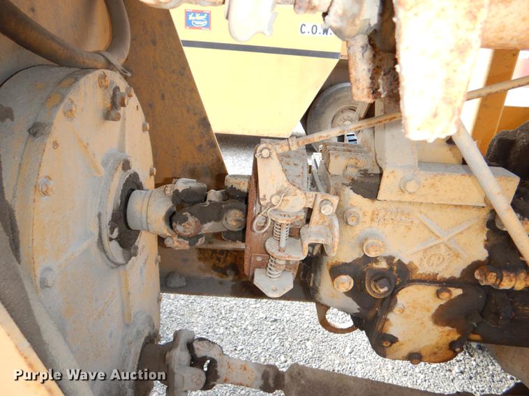 image for item DE0038 Ingram broom