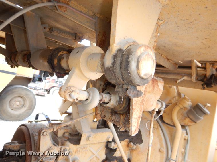 image for item DE0038 Ingram broom