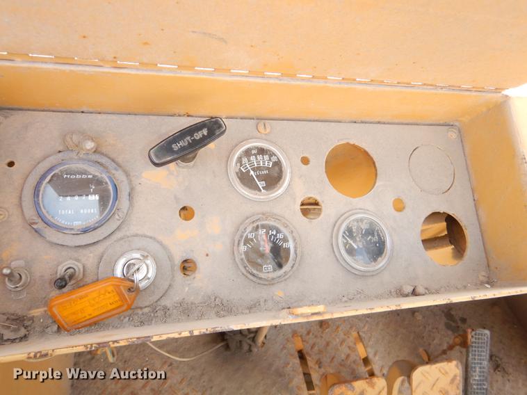 image for item DE0038 Ingram broom