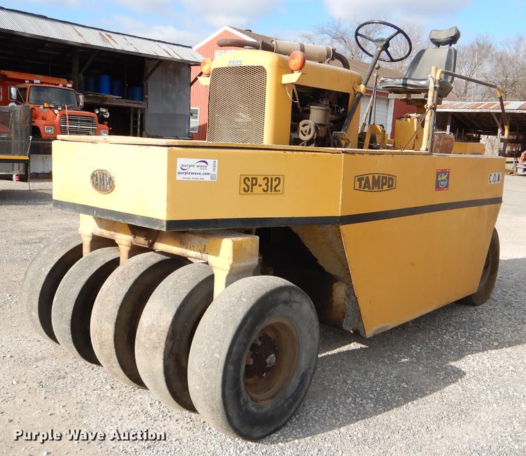 image for item DE0039 Tampo SP312 pneumatic roller