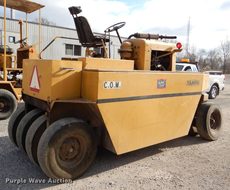 image for item DE0039 Tampo SP312 pneumatic roller