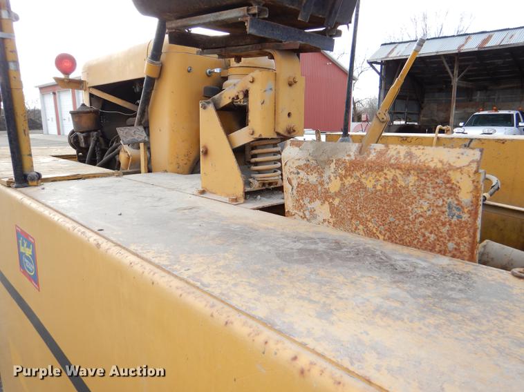 image for item DE0039 Tampo SP312 pneumatic roller