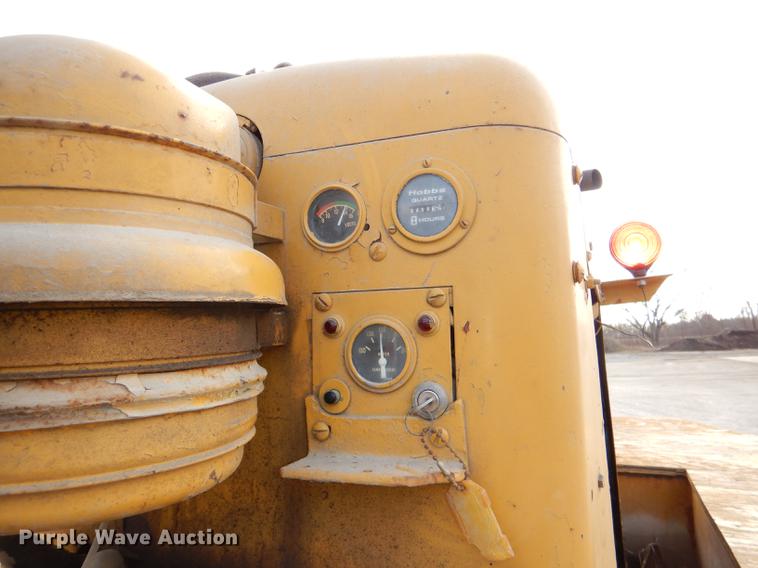 image for item DE0039 Tampo SP312 pneumatic roller