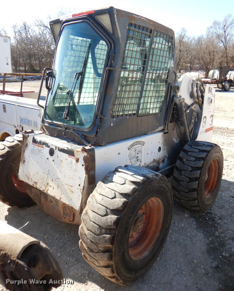 image for item DE0046 2000 Bobcat 873 skid steer
