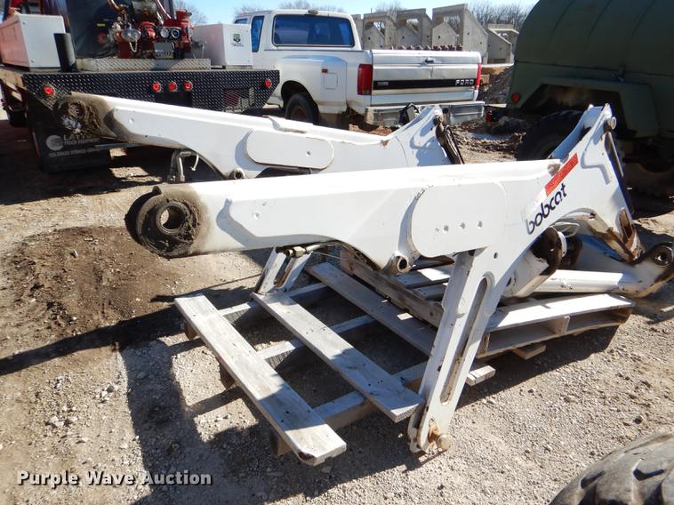 image for item DE0046 2000 Bobcat 873 skid steer