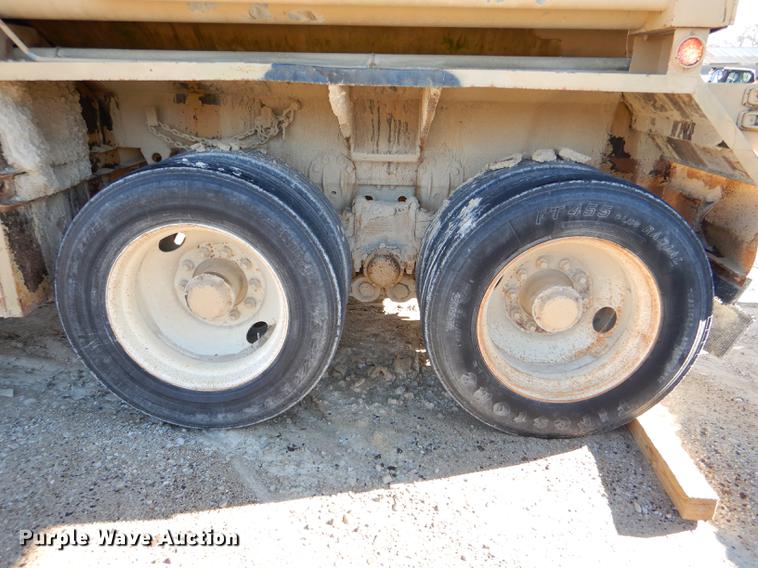 image for item DE0063 1968 Fruehauf IMP tank trailer