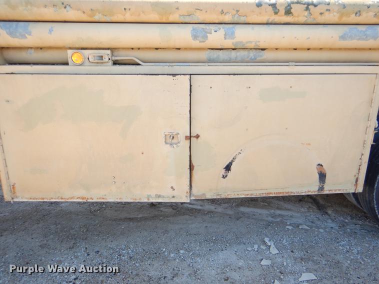 image for item DE0063 1968 Fruehauf IMP tank trailer