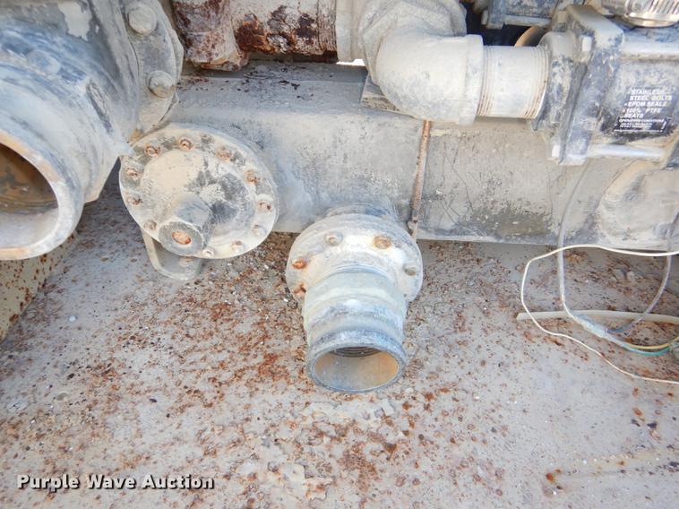 image for item DE0063 1968 Fruehauf IMP tank trailer