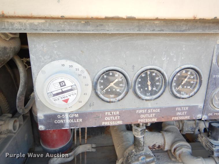 image for item DE0063 1968 Fruehauf IMP tank trailer