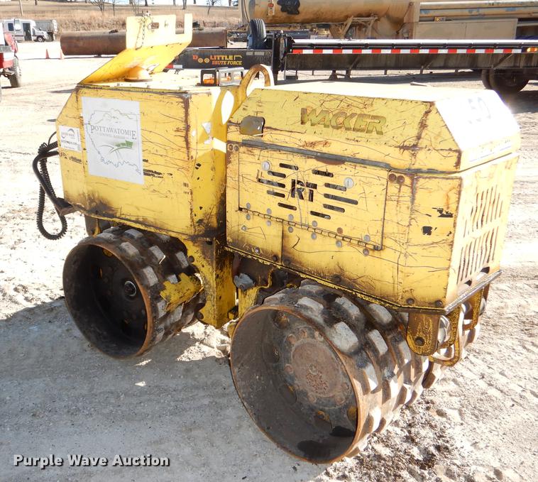 image for item DE0067 Wacker vibratory trench compactor
