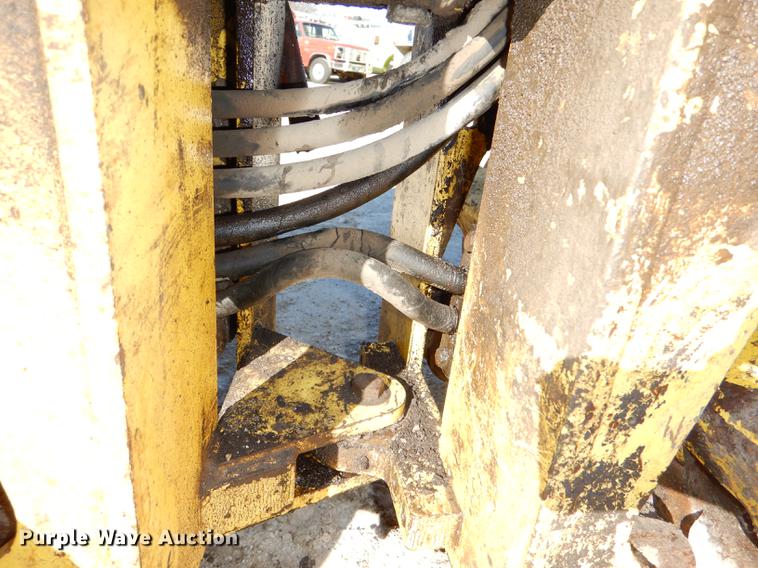 image for item DE0067 Wacker vibratory trench compactor