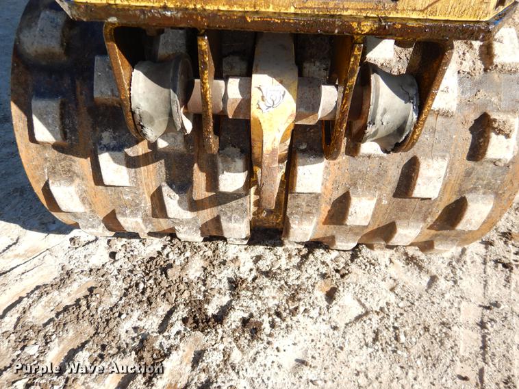image for item DE0067 Wacker vibratory trench compactor