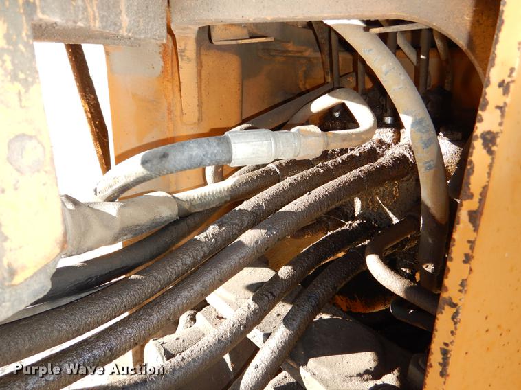 image for item DE0072 1992 Case 680L backhoe