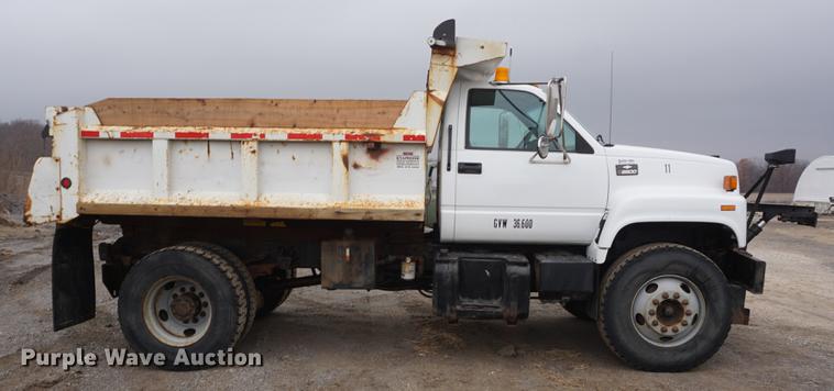 image for item DE3336 1997 Chevrolet C8500 dump truck