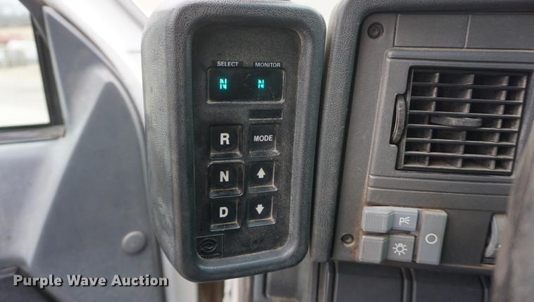 image for item DE3336 1997 Chevrolet C8500 dump truck