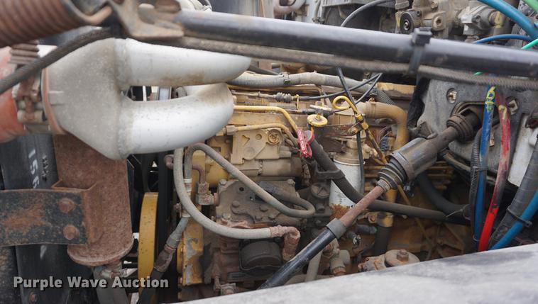 image for item DE3336 1997 Chevrolet C8500 dump truck