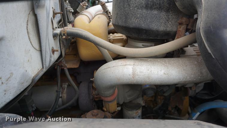 image for item DE3336 1997 Chevrolet C8500 dump truck