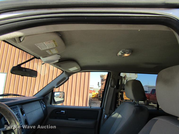image for item DE5964 2007 Ford Expedition XLT SUV