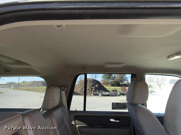 image for item DE5964 2007 Ford Expedition XLT SUV
