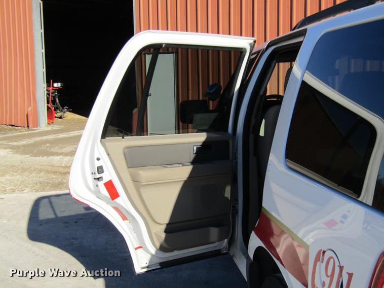 image for item DE5964 2007 Ford Expedition XLT SUV