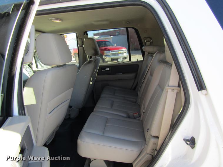 image for item DE5964 2007 Ford Expedition XLT SUV