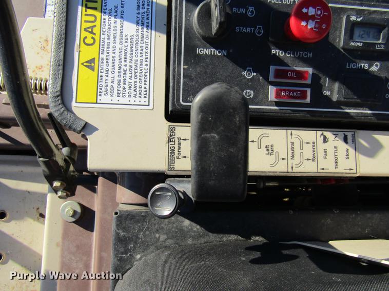 image for item DE5965 Grasshopper 225K lawn mower