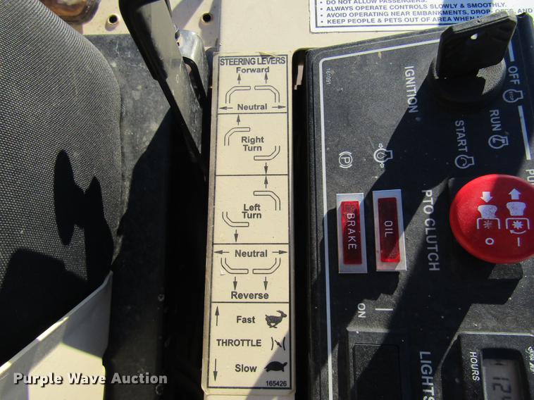 image for item DE5965 Grasshopper 225K lawn mower