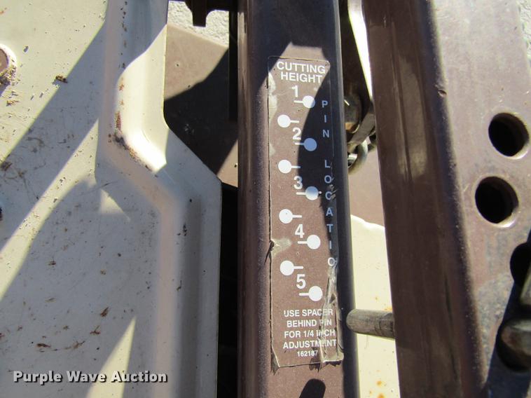 image for item DE5965 Grasshopper 225K lawn mower